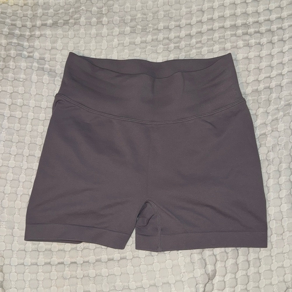 Libra shorts